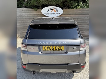 Used Land Rover Range Rover Sport 2015 for sale - 79198427: Photo