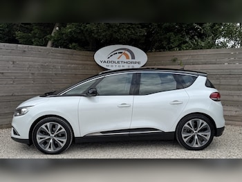 Used Renault Scenic 2017 for sale - 79124464: Photo