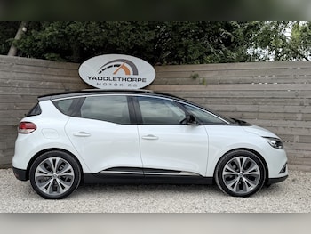 Used Renault Scenic 2017 for sale - 79124464: Photo