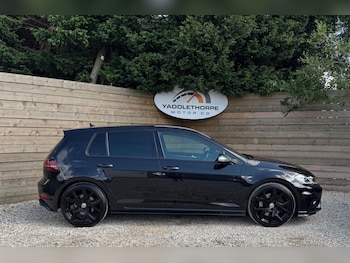Used Volkswagen Golf 2017 for sale - 75664592: Photo