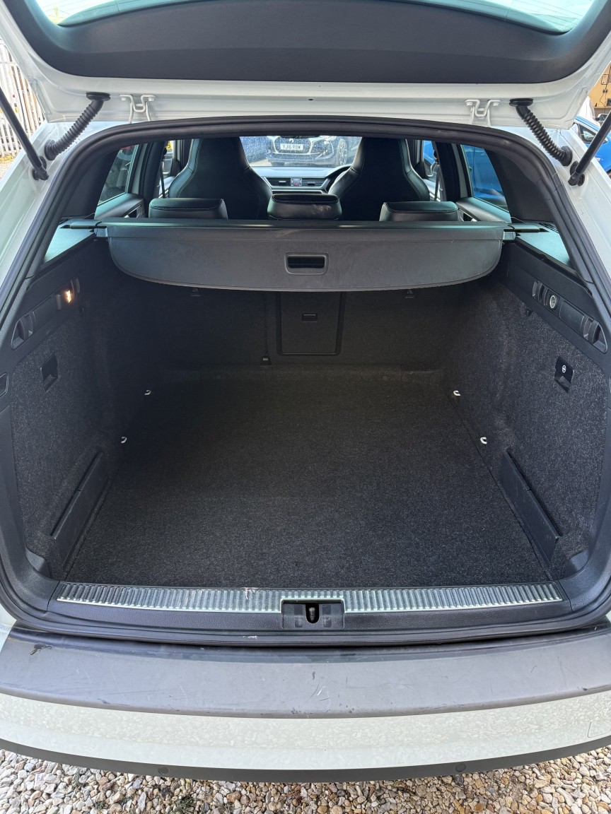 Used Skoda Superb 2017 for sale - 77921273: Photo 8