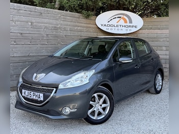 Used Peugeot 208 2015 for sale - 79216209: Photo