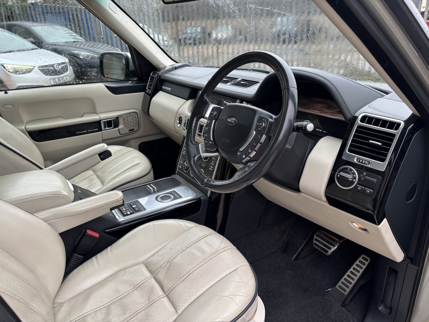 Used Land Rover Range Rover 2012 for sale - 76748242: Photo 7
