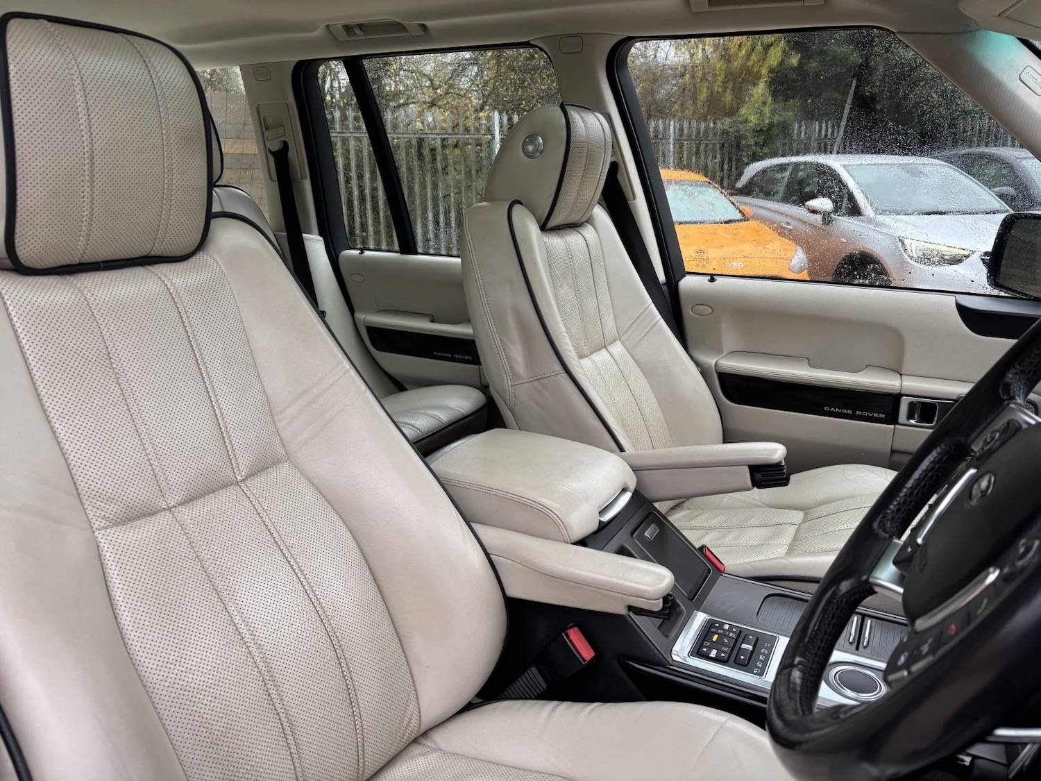 Used Land Rover Range Rover 2012 for sale - 76748242: Photo 9