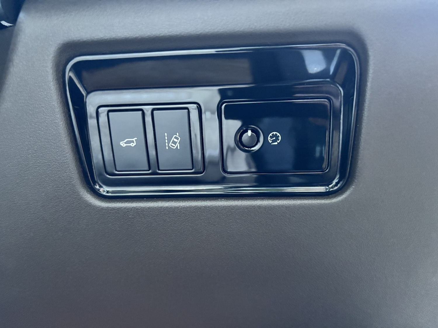 Used Jaguar F-Pace 2017 for sale - 76571170: Photo 21