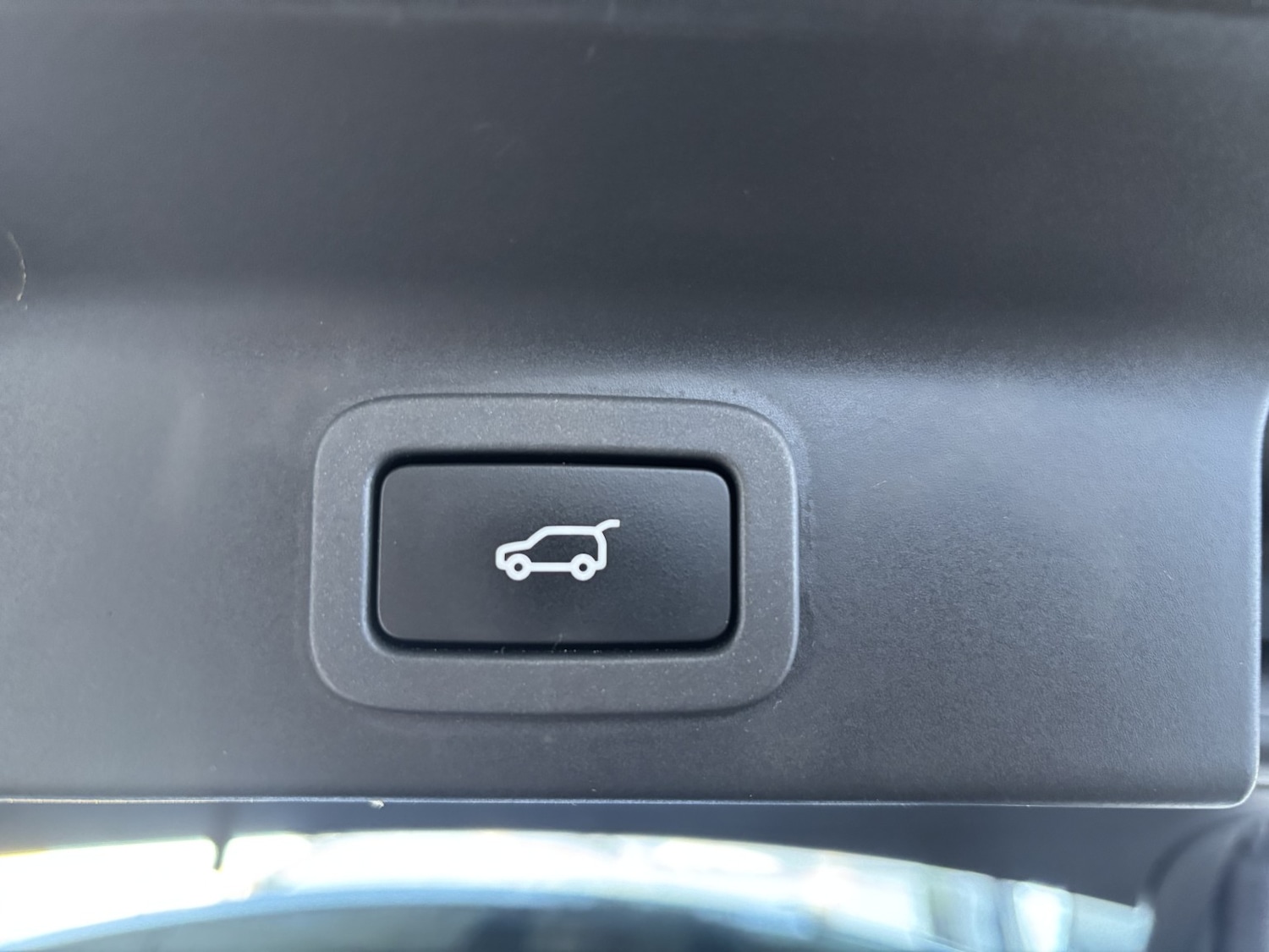 Used Jaguar F-Pace 2017 for sale - 76571170: Photo 24