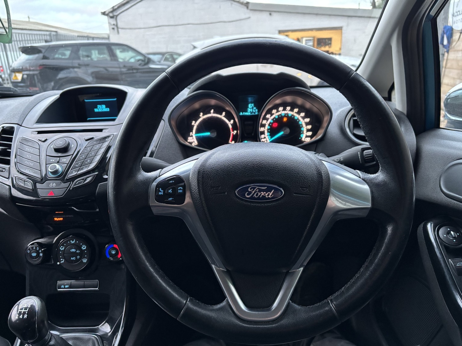 Used Ford Fiesta 2014 for sale - 76904685: Photo 6