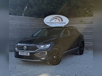 Used Volkswagen T-Roc 2019 for sale - 79098424: Photo