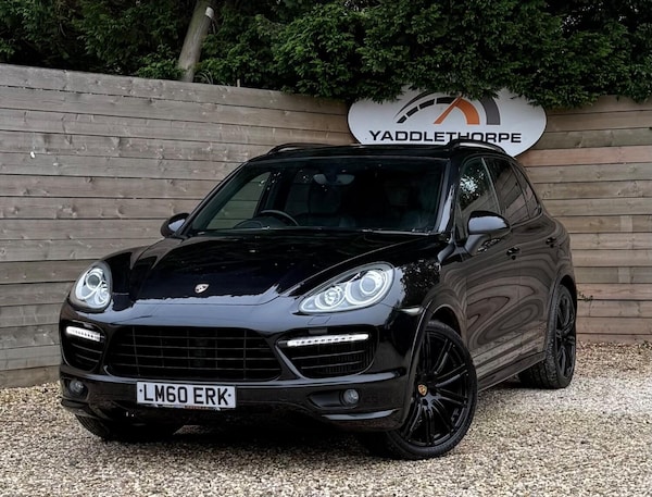 Used Porsche Cayenne 2010 for sale - 76313977: Photo 1