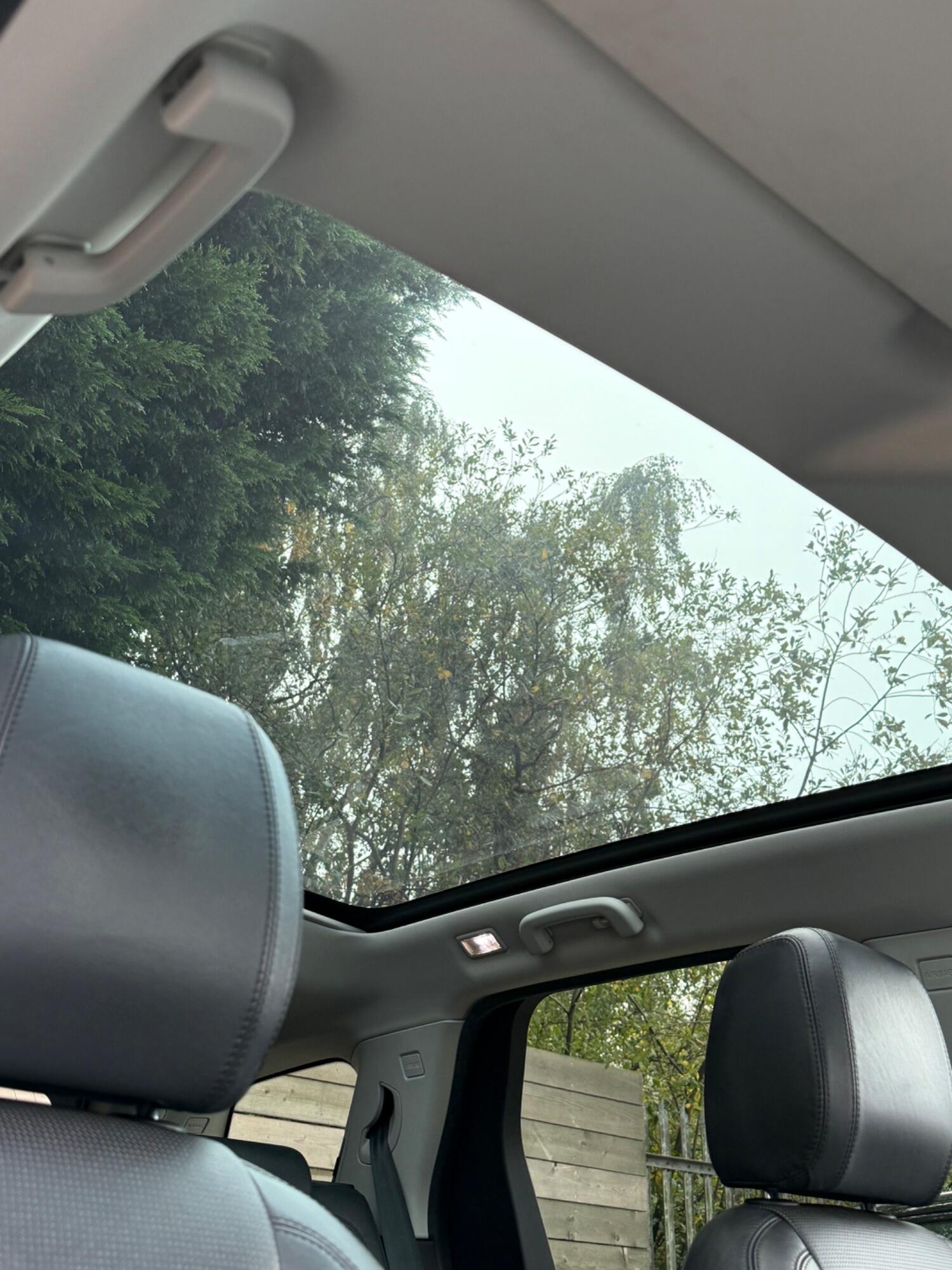 Used Land Rover Discovery Sport 2015 for sale - 75999970: Photo 7