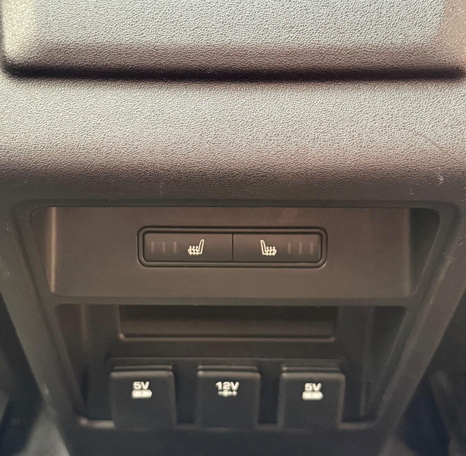 Used Land Rover Discovery Sport 2015 for sale - 75999970: Photo 8