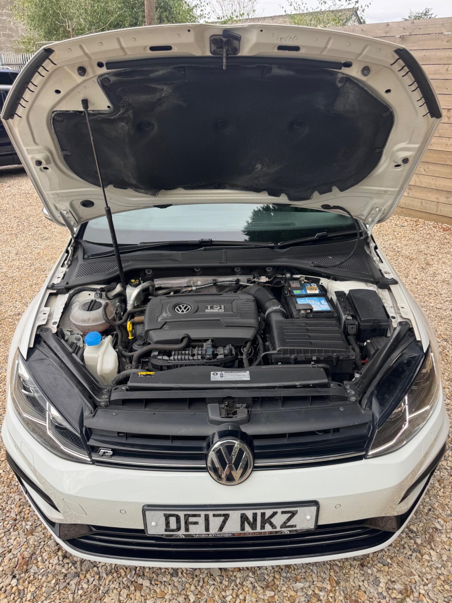 Used Volkswagen Golf 2017 for sale - 76793999: Photo 10