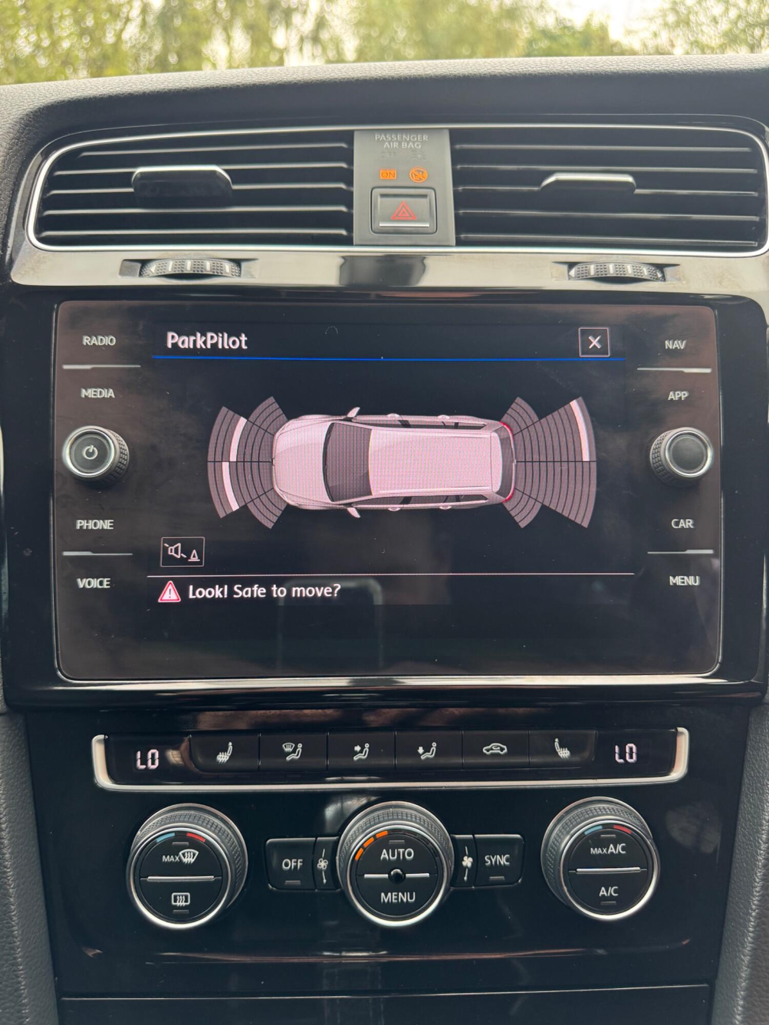 Used Volkswagen Golf 2017 for sale - 76793999: Photo 7