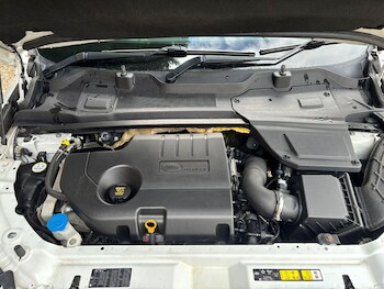 Used Land Rover Discovery Sport 2015 for sale - 76286998: Photo