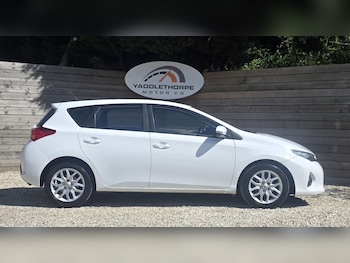 Used Toyota Auris 2014 for sale - 78894219: Photo