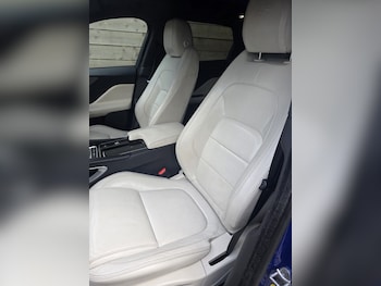 Used Jaguar F-Pace 2016 for sale - 78004381: Photo