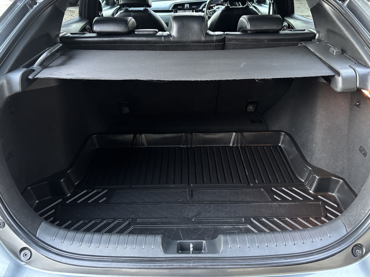 Used Honda Civic 2017 for sale - 76699296: Photo 20