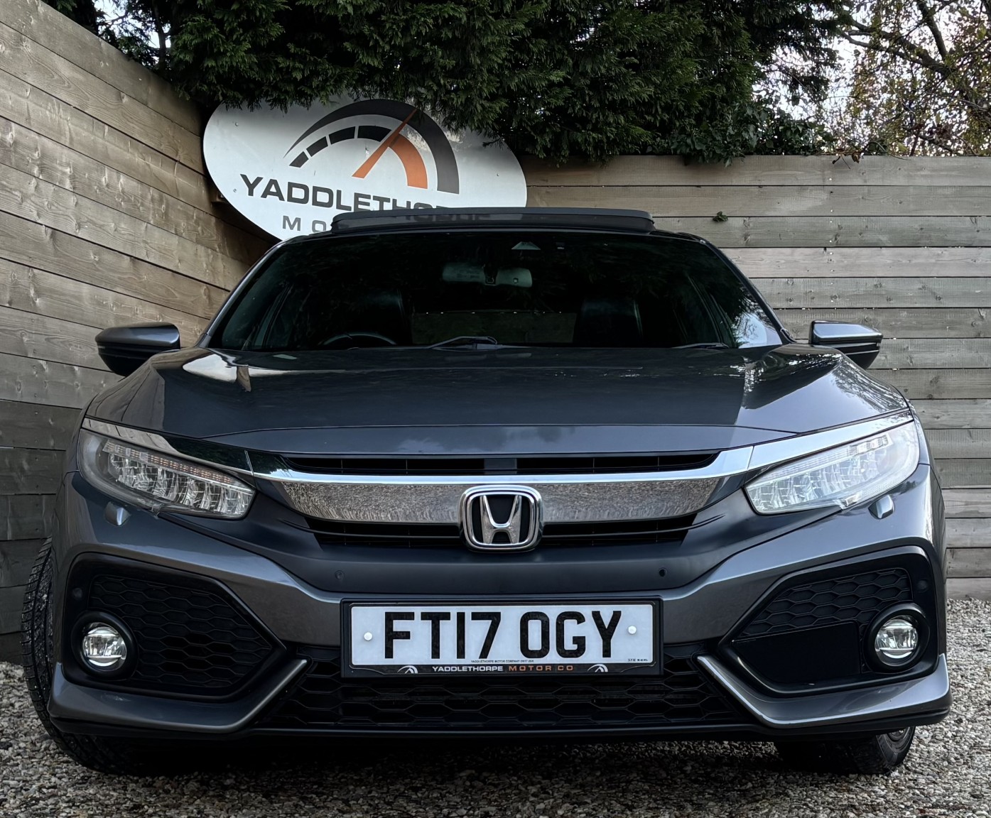 Used Honda Civic 2017 for sale - 76699296: Photo 4