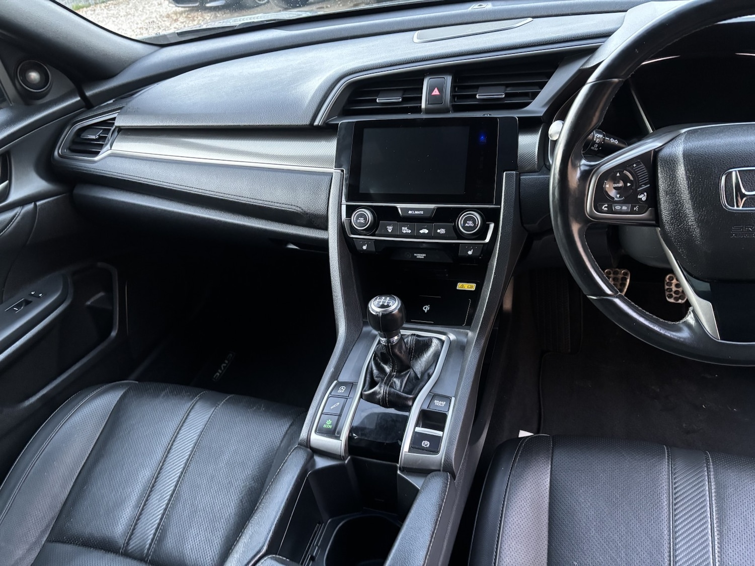 Used Honda Civic 2017 for sale - 76699296: Photo 7