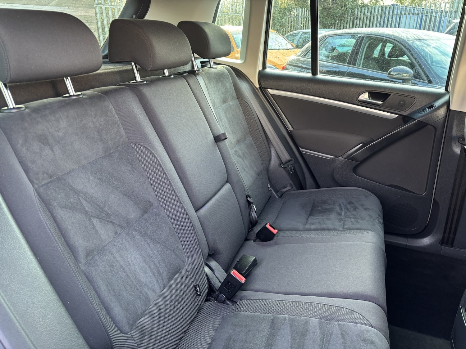 Used Volkswagen Tiguan 2015 for sale - 76941786: Photo 15