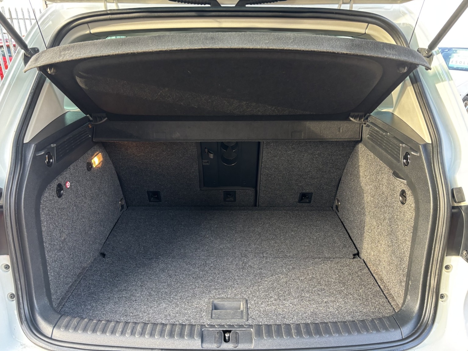 Used Volkswagen Tiguan 2015 for sale - 76941786: Photo 19