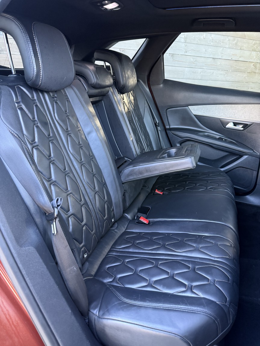 Used Peugeot 3008 2017 for sale - 77400016: Photo 2