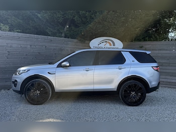 Used Land Rover Discovery Sport 2015 for sale - 79067370: Photo