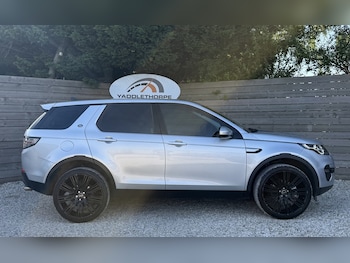 Used Land Rover Discovery Sport 2015 for sale - 79067370: Photo