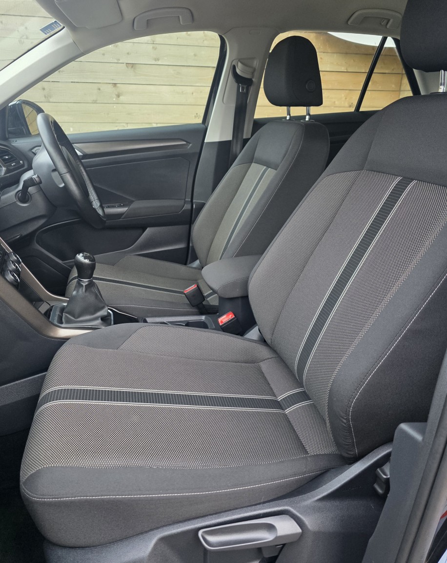 Used Volkswagen T-Roc 2018 for sale - 77603332: Photo 5