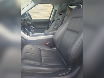 Used Land Rover Range Rover Sport 2018 for sale - 78553418: Photo