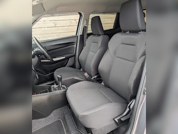 Used Suzuki Swift 2020 for sale - 78612450: Photo