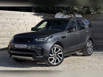 Land Rover Discovery feature image