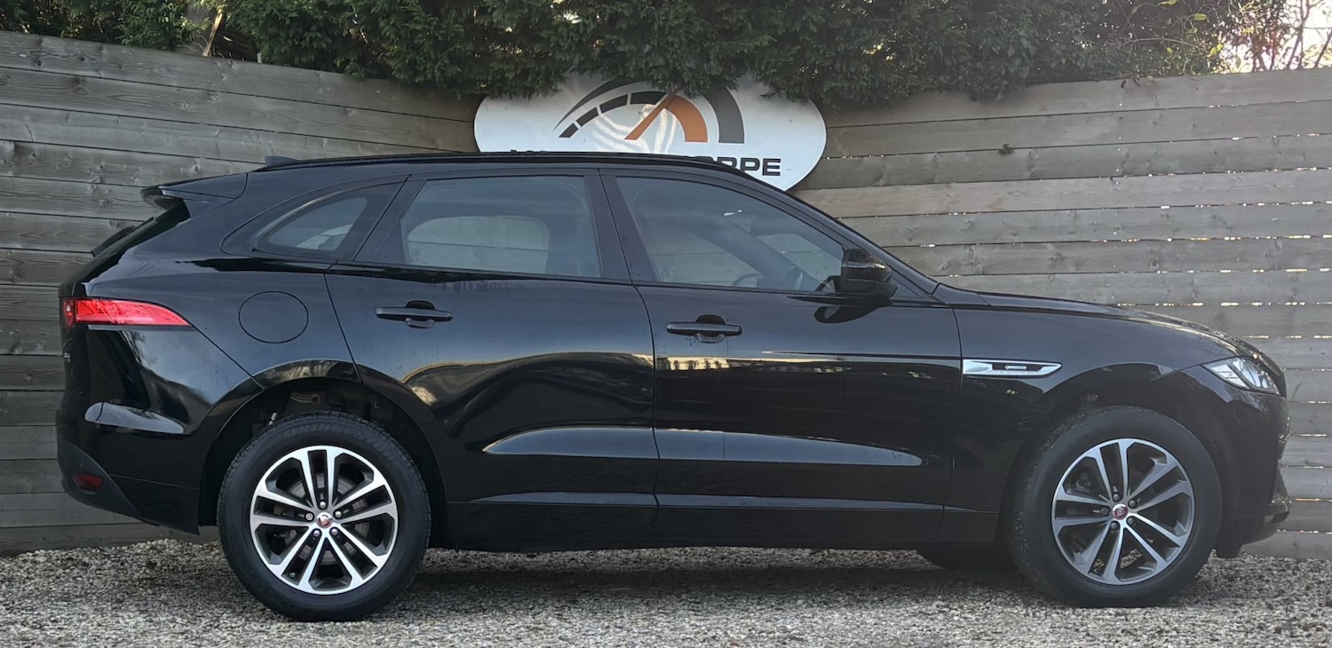 Used Jaguar F-Pace 2018 for sale - 76748267: Photo 3