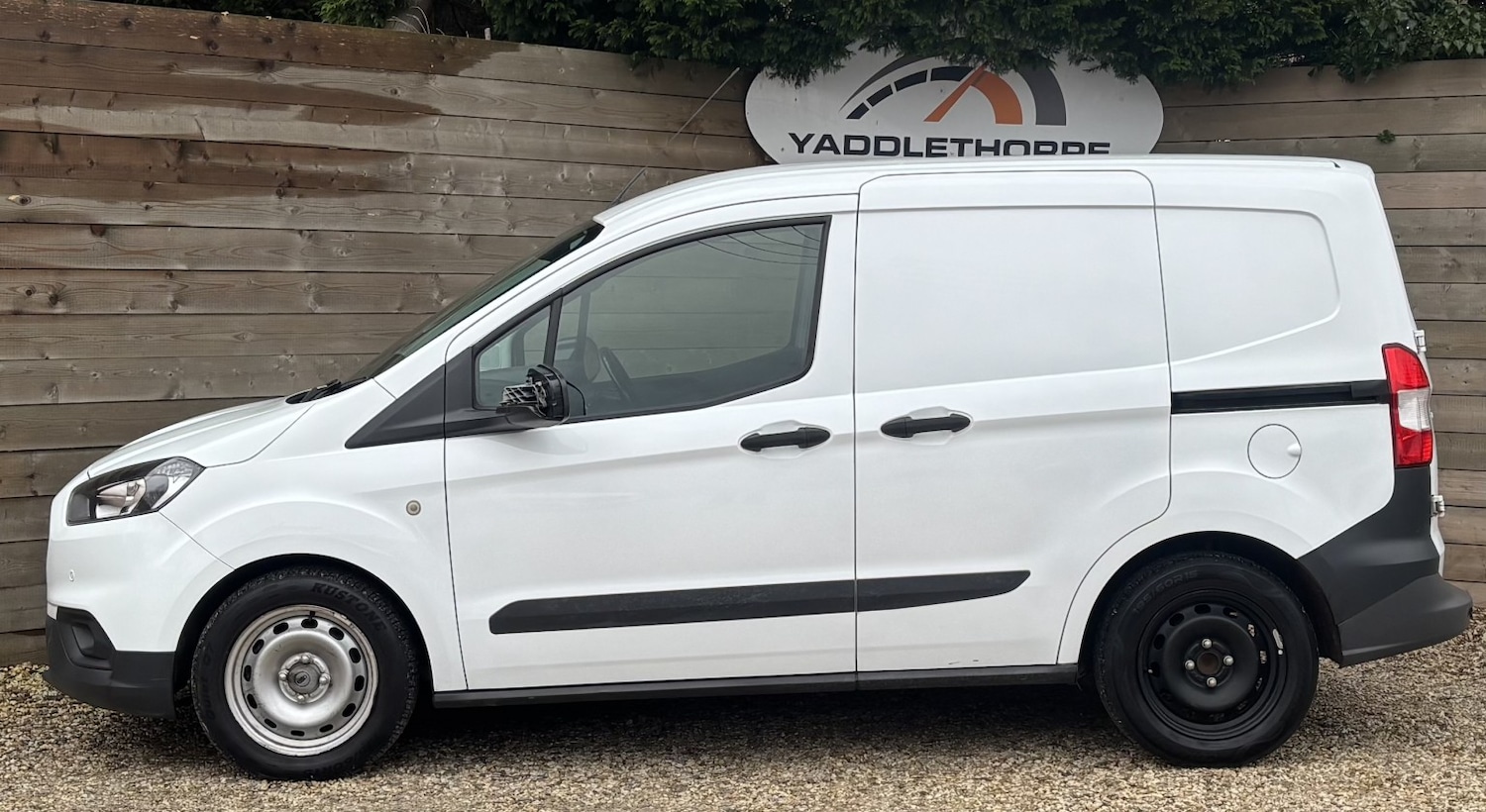 Used Ford Transit Courier 2020 for sale - 77277278: Photo 4