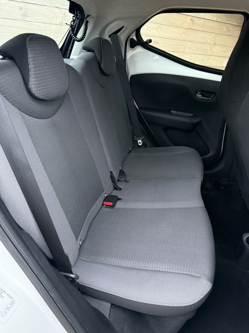 Used Toyota AYGO 2021 for sale - 77385288: Photo 4