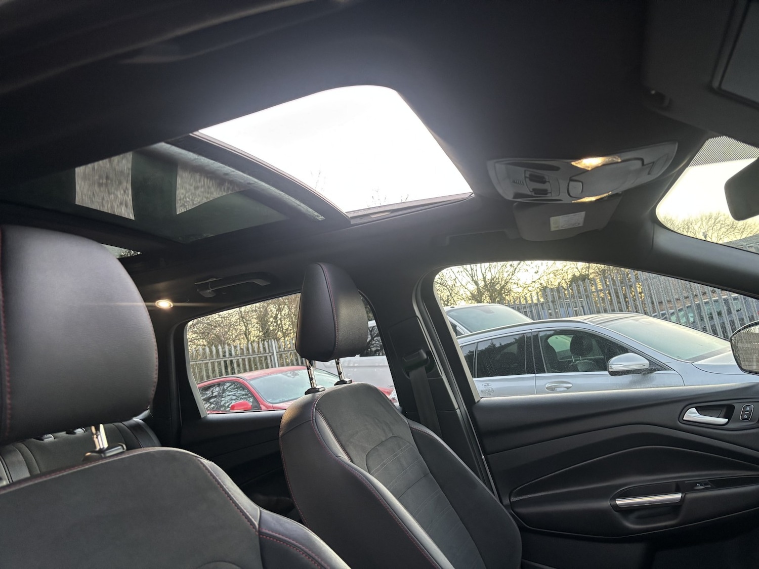 Used Ford Kuga 2017 for sale - 76986840: Photo 14