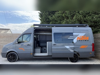 Used Volkswagen Crafter 2015 for sale - 79386241: Photo