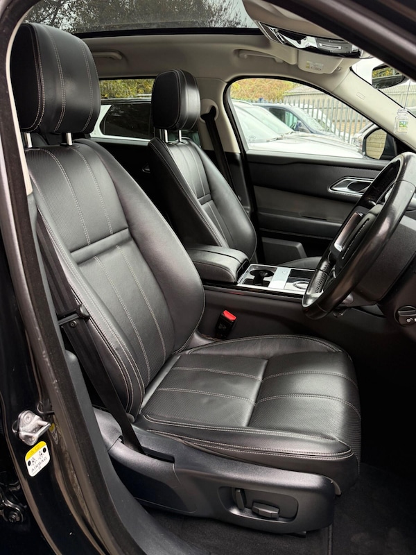 Used Land Rover Range Rover Velar 2018 for sale - 76293169: Photo 4