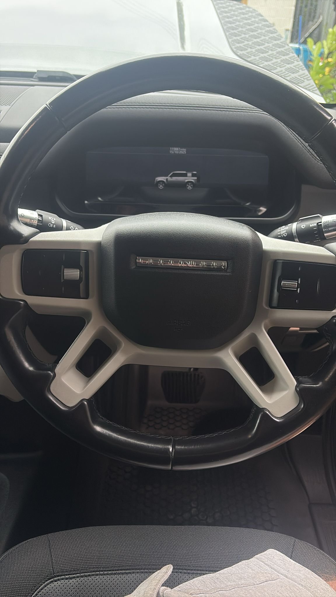 Used Land Rover Defender 2021 for sale - 76313983: Photo 19