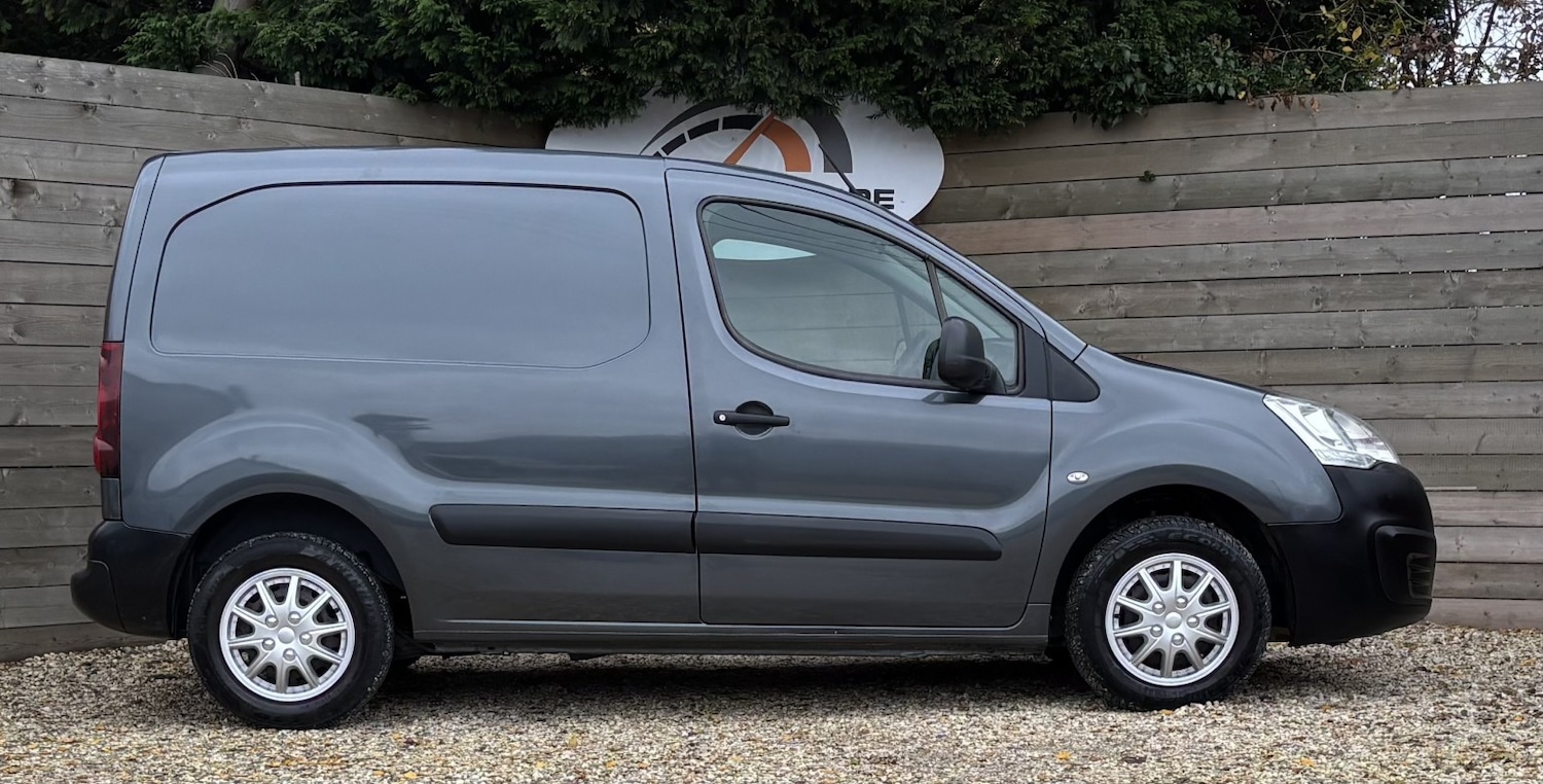 Used Citroen Berlingo 2017 for sale - 76565154: Photo 2