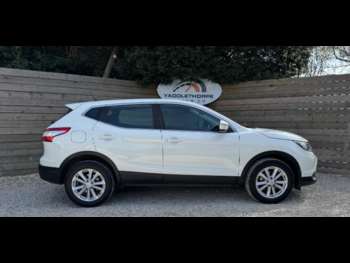 Used Nissan Qashqai 2014 for sale - 74530674: Photo