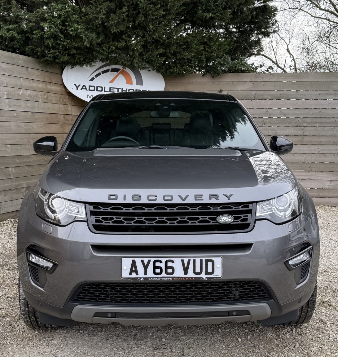 Used Land Rover Discovery Sport 2016 for sale - 77844897: Photo 2