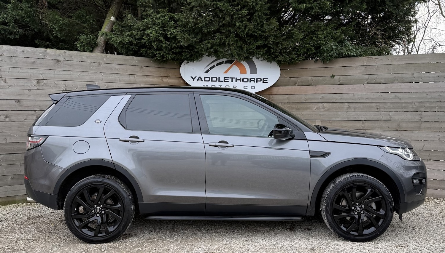 Used Land Rover Discovery Sport 2016 for sale - 77844897: Photo 4