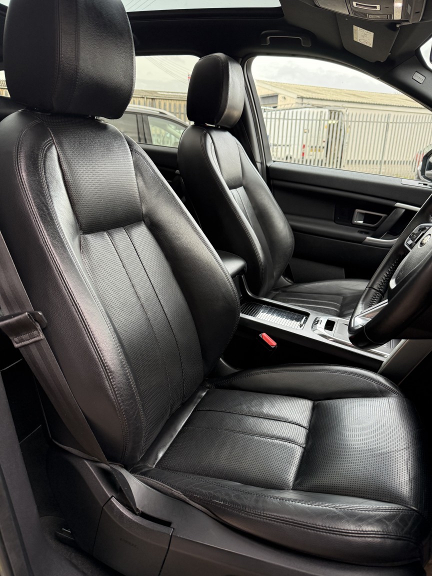 Used Land Rover Discovery Sport 2016 for sale - 77844897: Photo 5