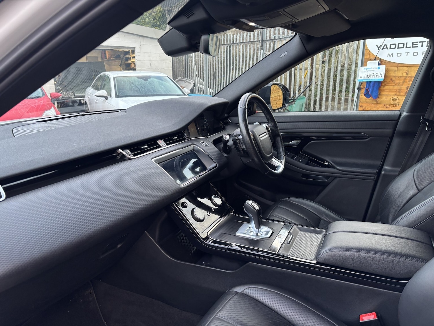 Used Land Rover Range Rover Evoque 2019 for sale - 77282699: Photo 9