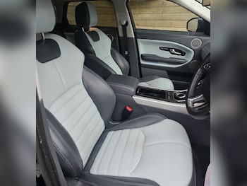 Used Land Rover Range Rover Evoque 2015 for sale - 77494682: Photo