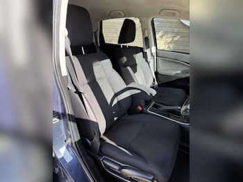 Used Honda CR-V 2017 for sale - 78011286: Photo