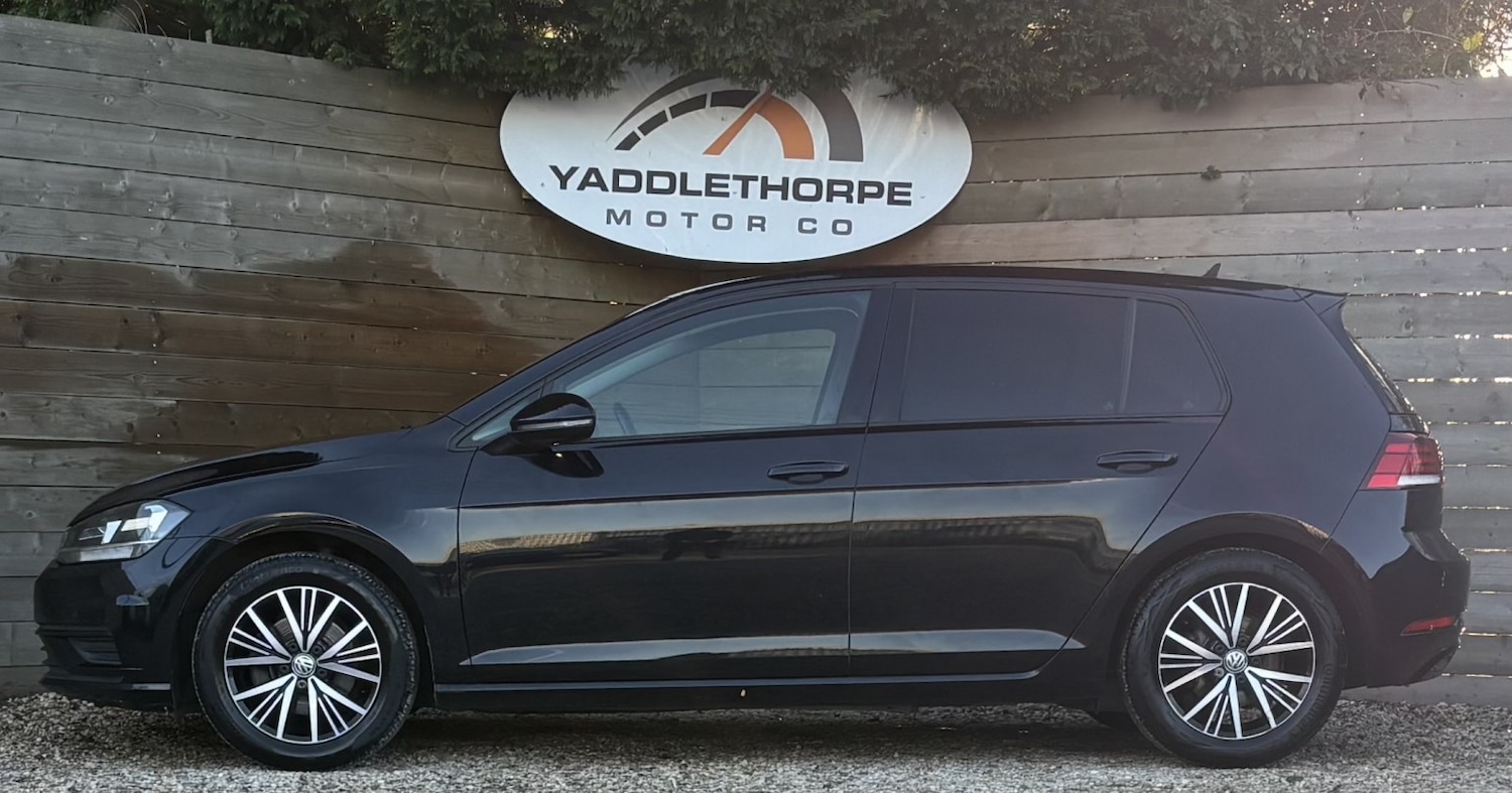 Used Volkswagen Golf 2018 for sale - 76712805: Photo 4