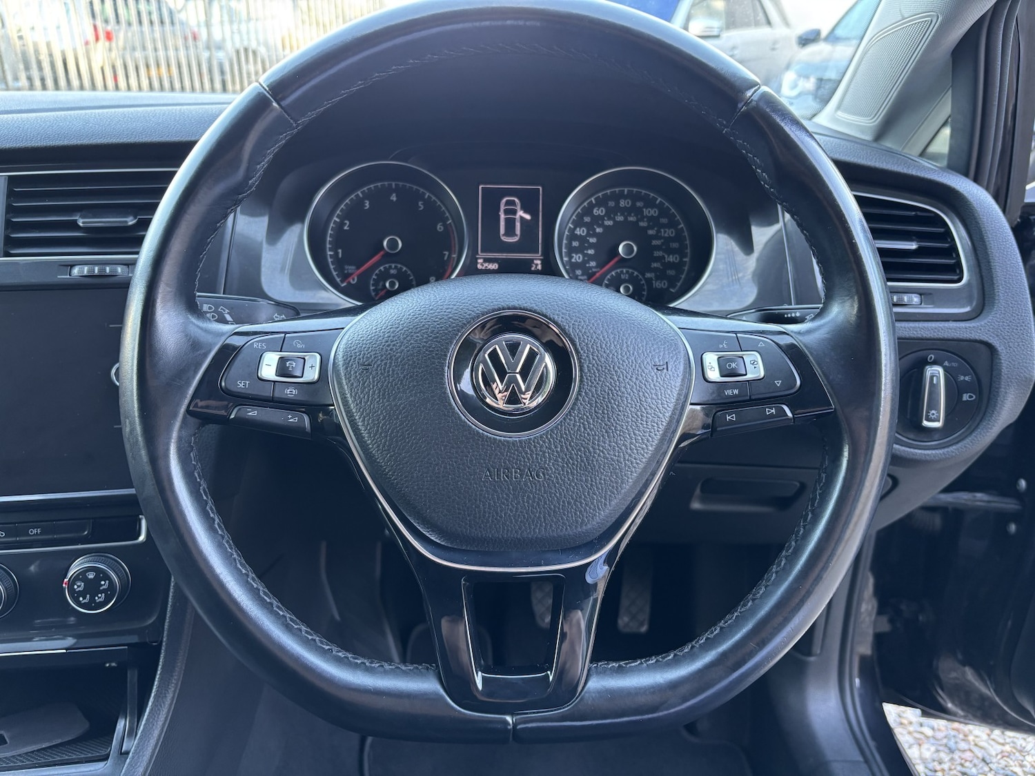 Used Volkswagen Golf 2018 for sale - 76712805: Photo 6