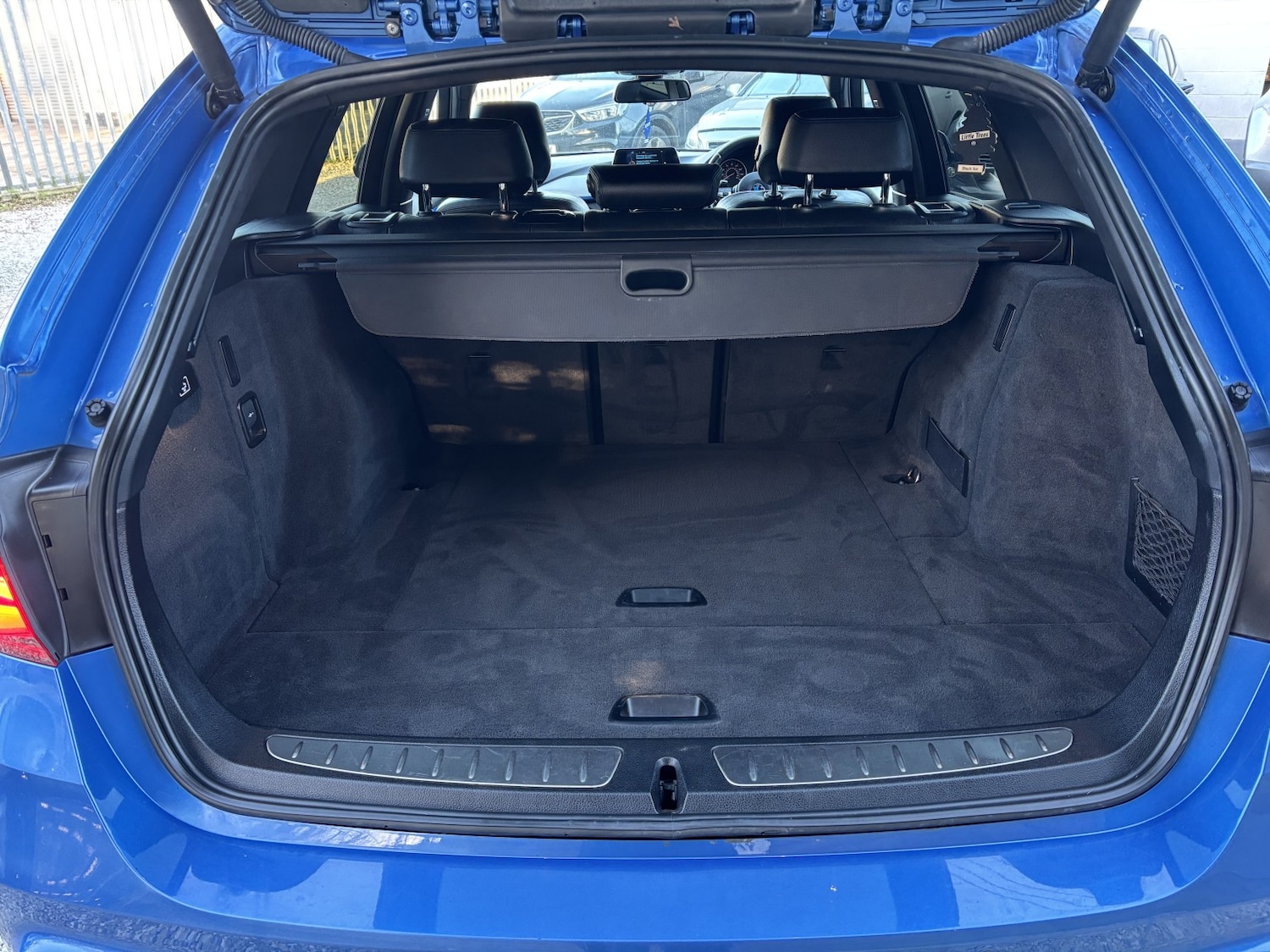 Used BMW 3 Series 2017 for sale - 77113099: Photo 18